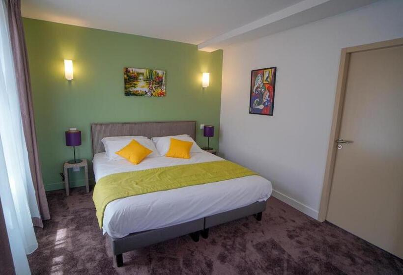 Отель Hôtel De La Croix Blanche