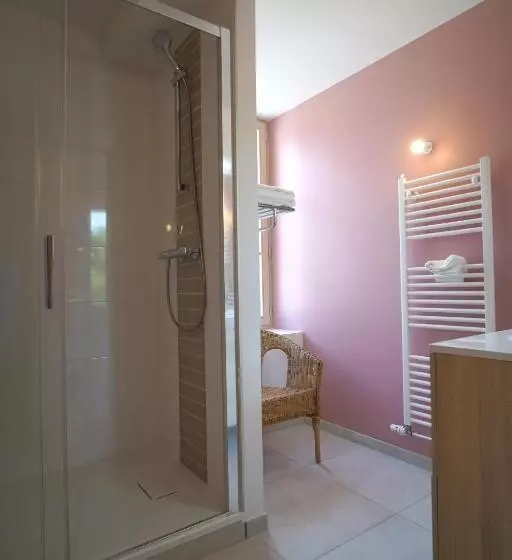 Hotelli Hôtel De La Croix Blanche