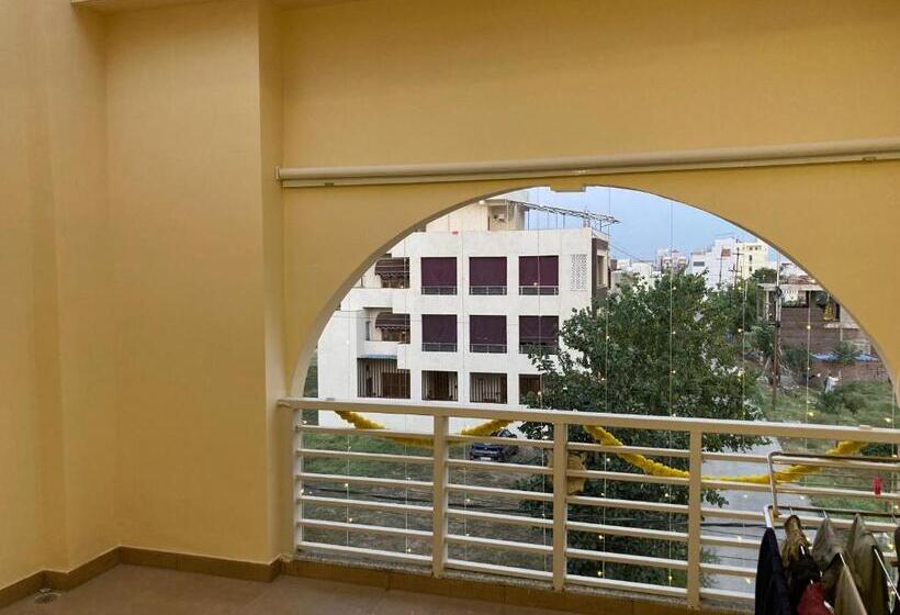 膳宿费 Anugraha Villa & Corporate House