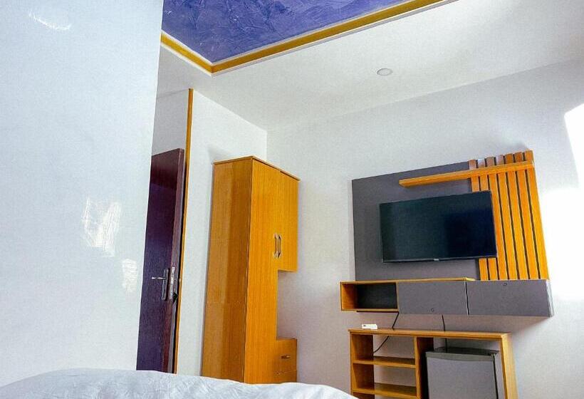 پانسیون Exclusive Pages