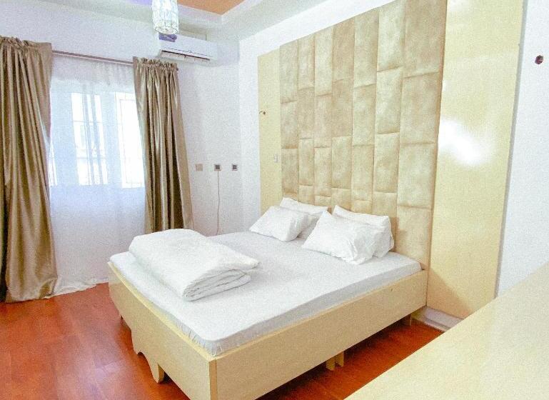 پانسیون Exclusive Pages