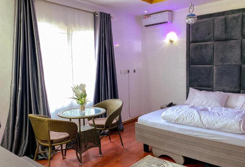 پانسیون Exclusive Pages