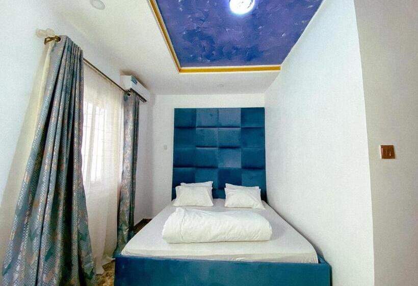 پانسیون Exclusive Pages