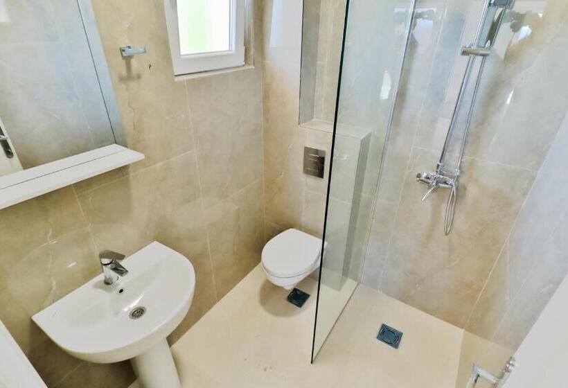 پانسیون Mira Sea View