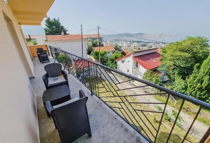 پانسیون Mira Sea View