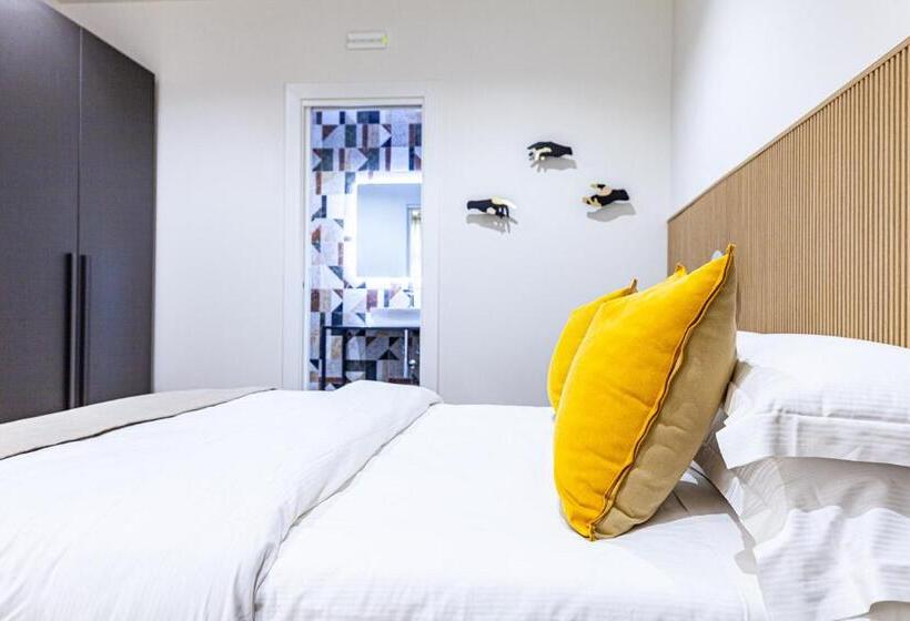 膳宿费 Rh Lifestyle Rooms & Suites