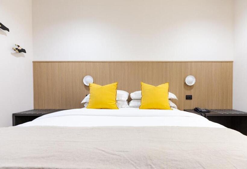 膳宿费 Rh Lifestyle Rooms & Suites