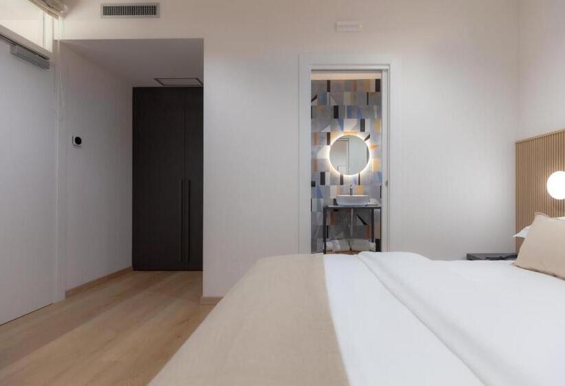 膳宿费 Rh Lifestyle Rooms & Suites