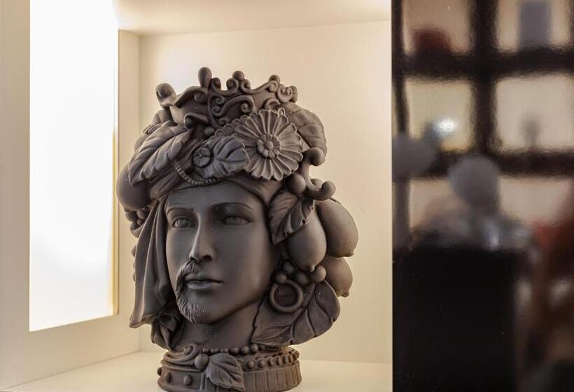 膳宿费 Rh Lifestyle Rooms & Suites