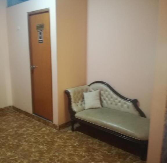 پانسیون Zorritos Plaza