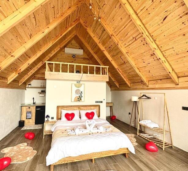 مبيت وإفطار Ces Bungalov