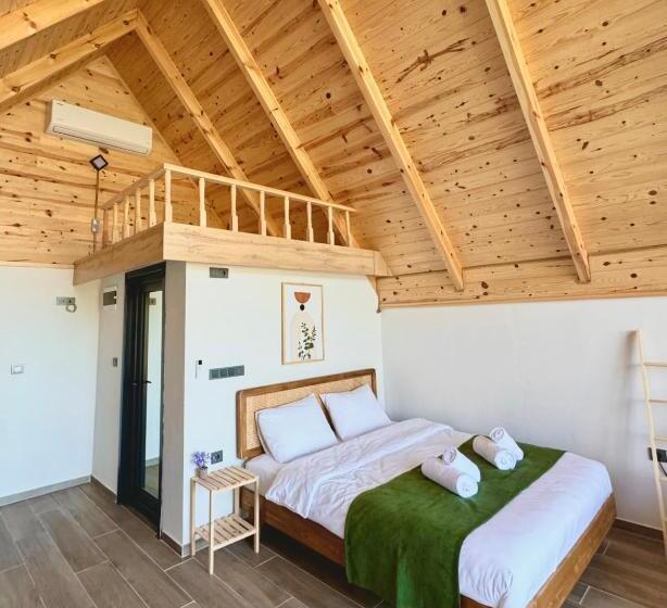 مبيت وإفطار Ces Bungalov