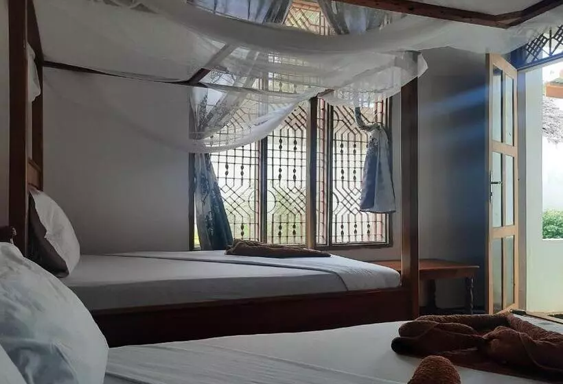 Aamiaismajoitus (B&B) Kajificheni House