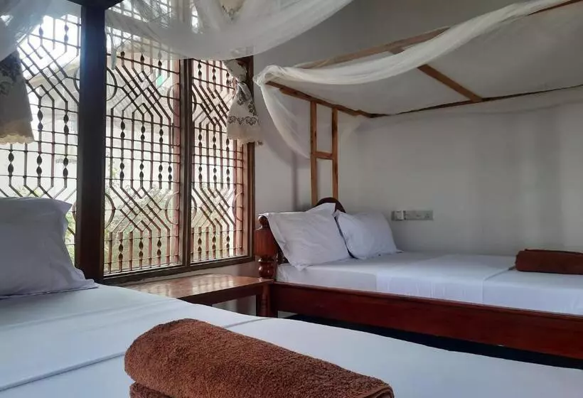 Aamiaismajoitus (B&B) Kajificheni House