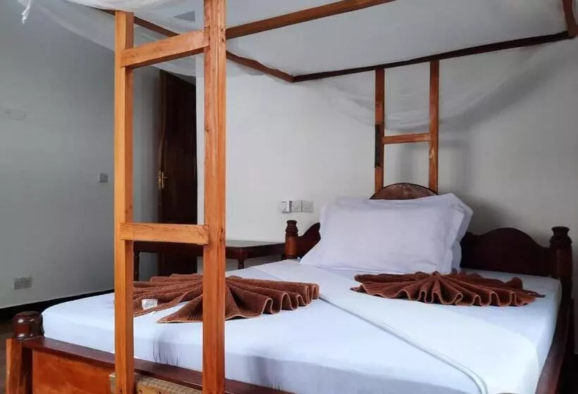 Aamiaismajoitus (B&B) Kajificheni House