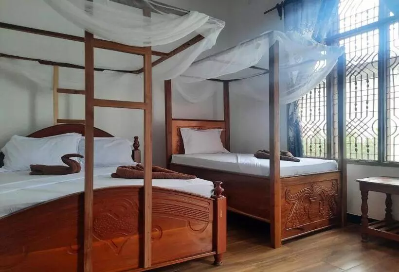 Aamiaismajoitus (B&B) Kajificheni House