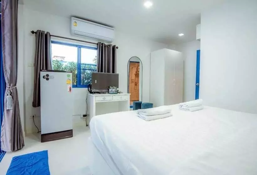 Collection O To The Sea Resort Thailand