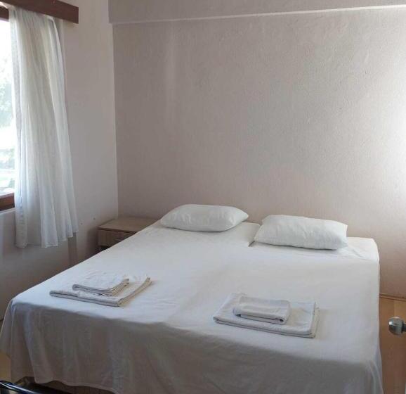 ホテル Kalanora Resort