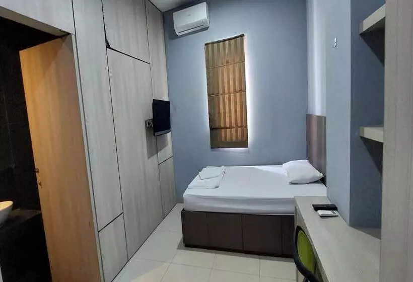 ホテル Oyo 93808 Lincoln Dormitory