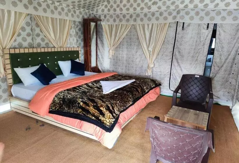 ホテル The Grand Ghazi Clover Camp Hunder, Nubra Valley