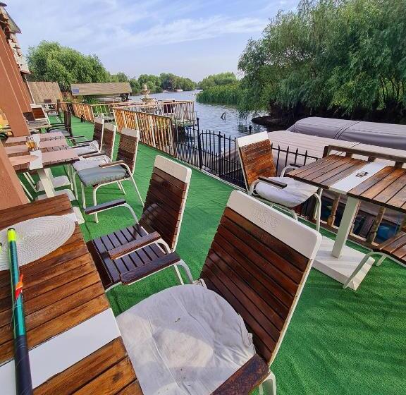 膳宿费 Casa Egreta Alba