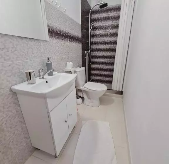 ペンション Casa Egreta Alba