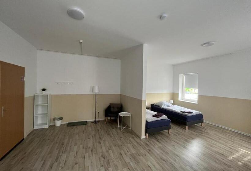 펜션 Doppelzimmer Mit Bad Fernseher