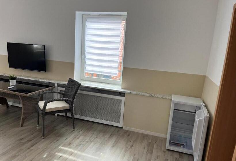 펜션 Doppelzimmer Mit Bad Fernseher