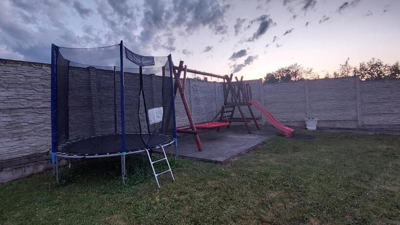 پانسیون Vila Roxana