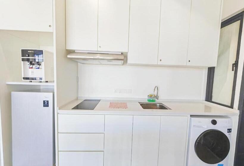 158 Urban Suites Georgetown New Condo City View