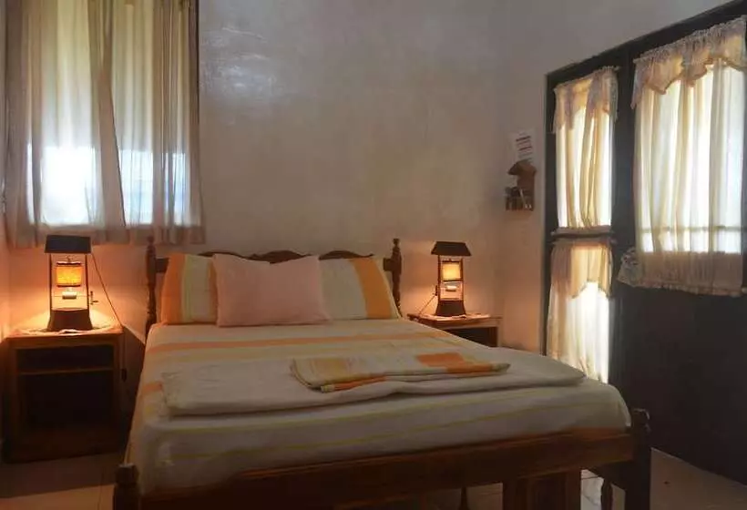 هاستل Dim S Hostal