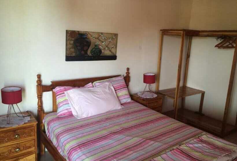 هاستل Dim S Hostal