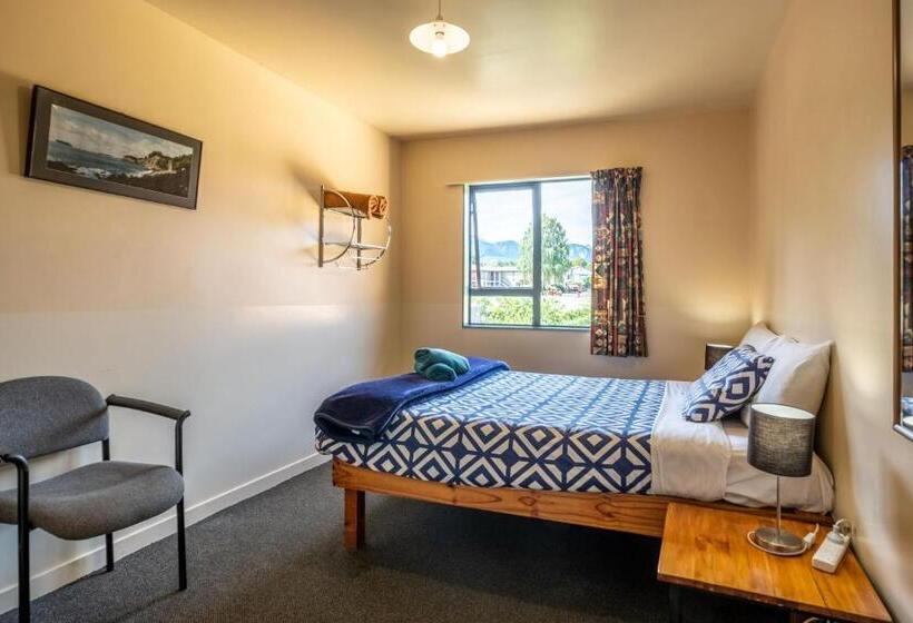 فندق صغير Kakapo Lodge