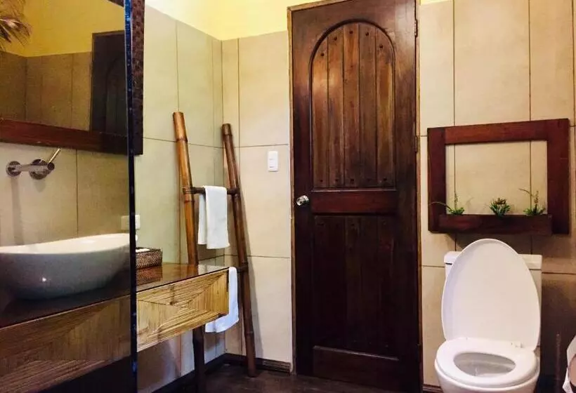 Angelina Beach Resort & Italian Restaurant Malapascua