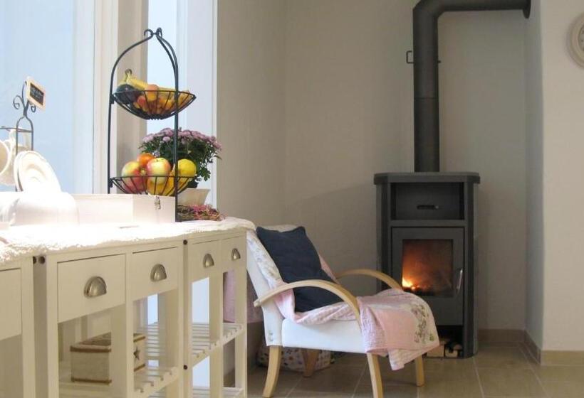 Bed And Breakfast 57