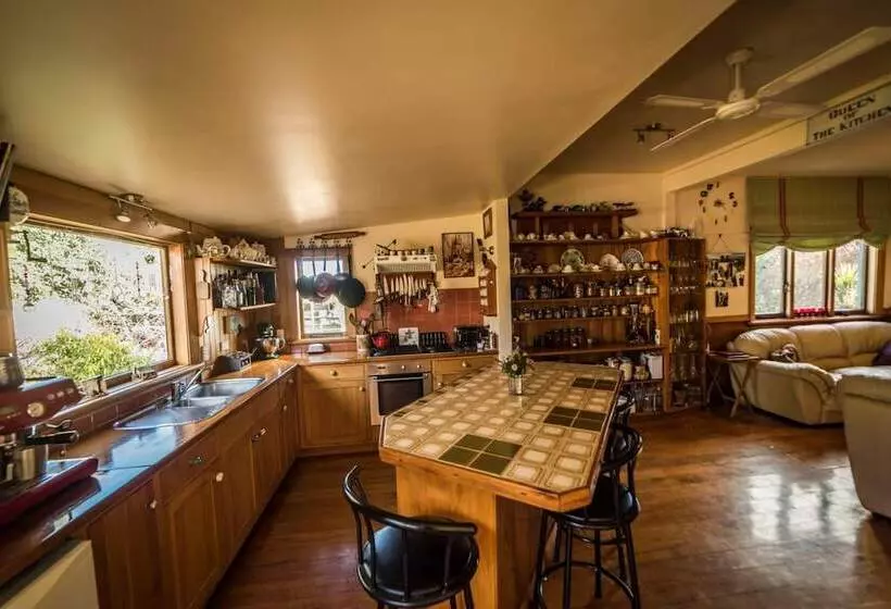 Aamiaismajoitus (B&B) Barbs Place