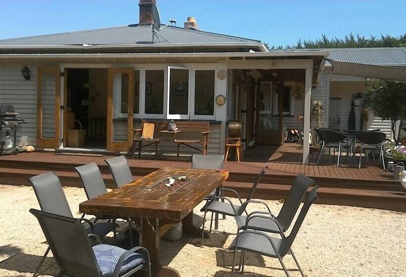 ベッドアンドブレックファースト Barbs Place