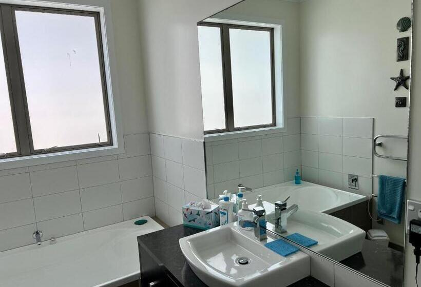 צימר Jennie's In Whitianga