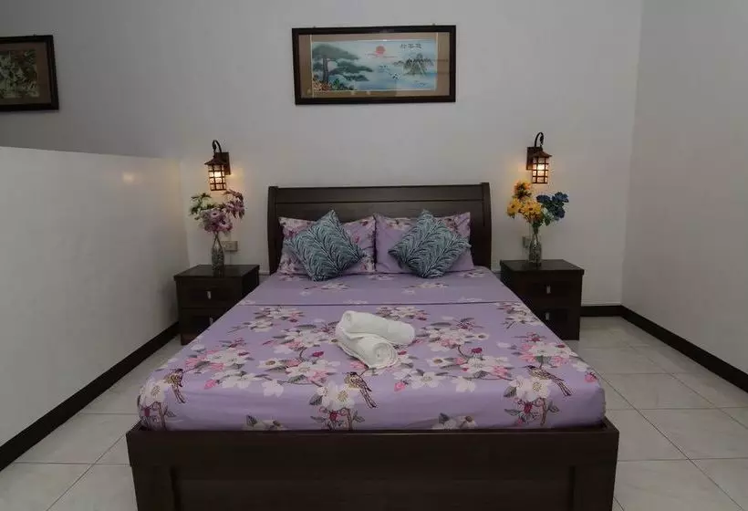 Aamiaismajoitus (B&B) Mahogany Upland Resort