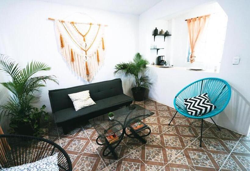 مبيت وإفطار Otoch Béek Calakmul