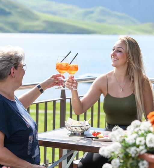 Berghotel Distelboden