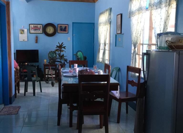 Dew Drop Inn Oceanside B&b