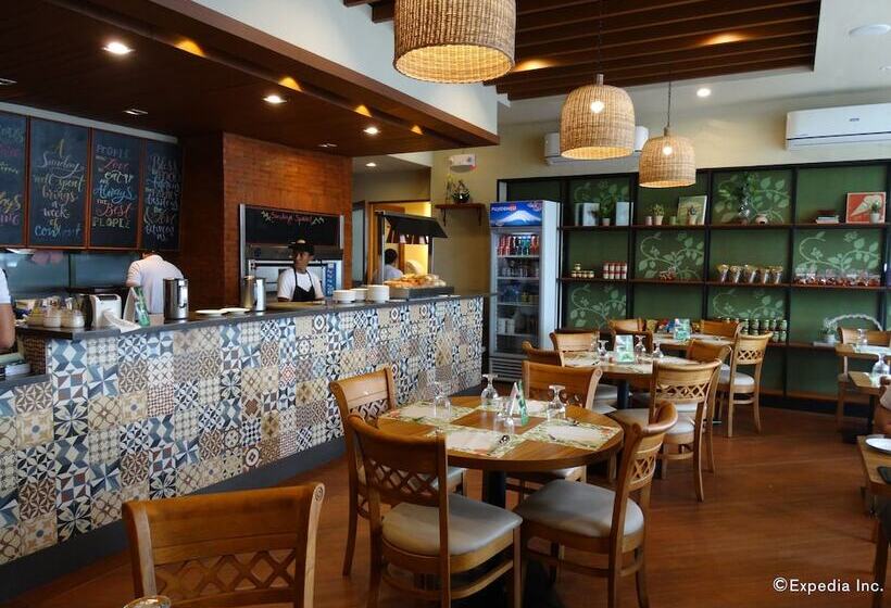 Go Hotels Lanang Davao