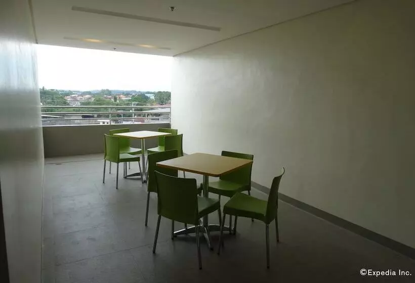 Go Hotels Lanang Davao