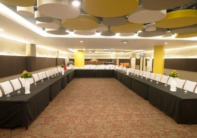 Go Hotels Lanang Davao