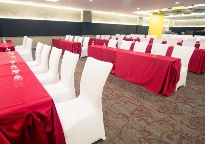 Go Hotels Lanang Davao