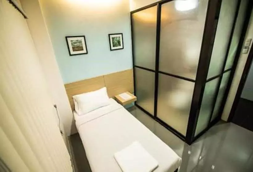 ホテル Alchan Suites