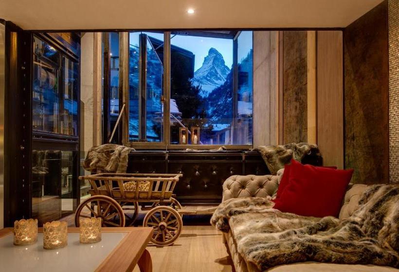 Backstage Hotel Serviced Apartments