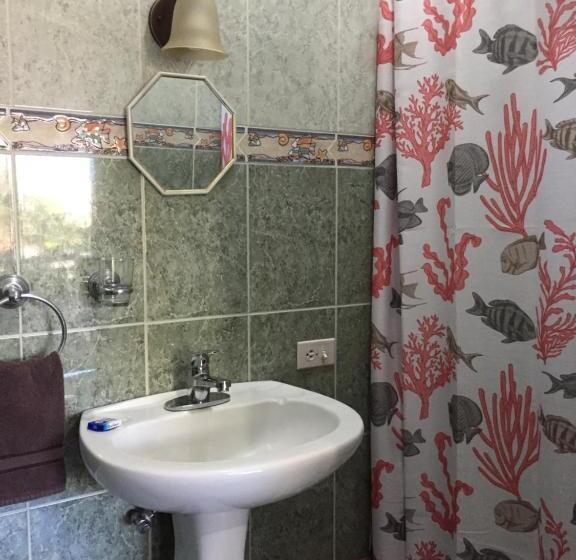 هتل Pension Baja Paradise