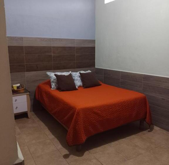 هتل Pension Baja Paradise